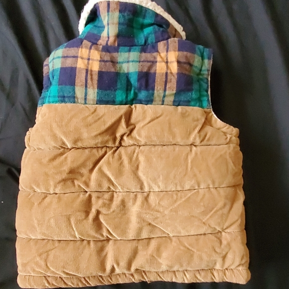 Winter Vest - Picture 3 of 3